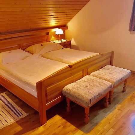 Schmautz Ferienwohnungen & Zimmer Miklauzhof Экстерьер фото